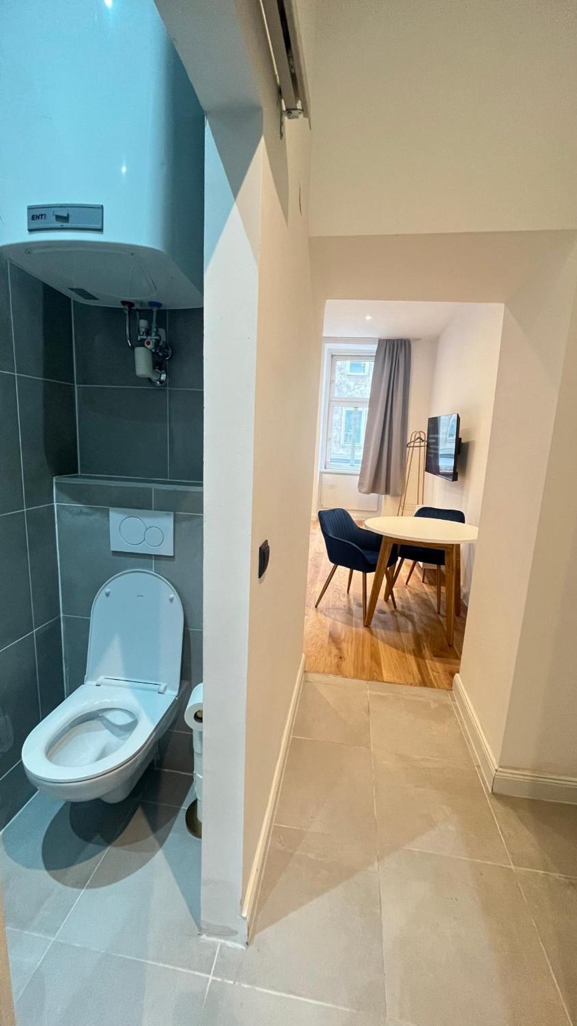וינה K&K Apartment Near Hauptbahnhof - Kingsize Bed מראה חיצוני תמונה