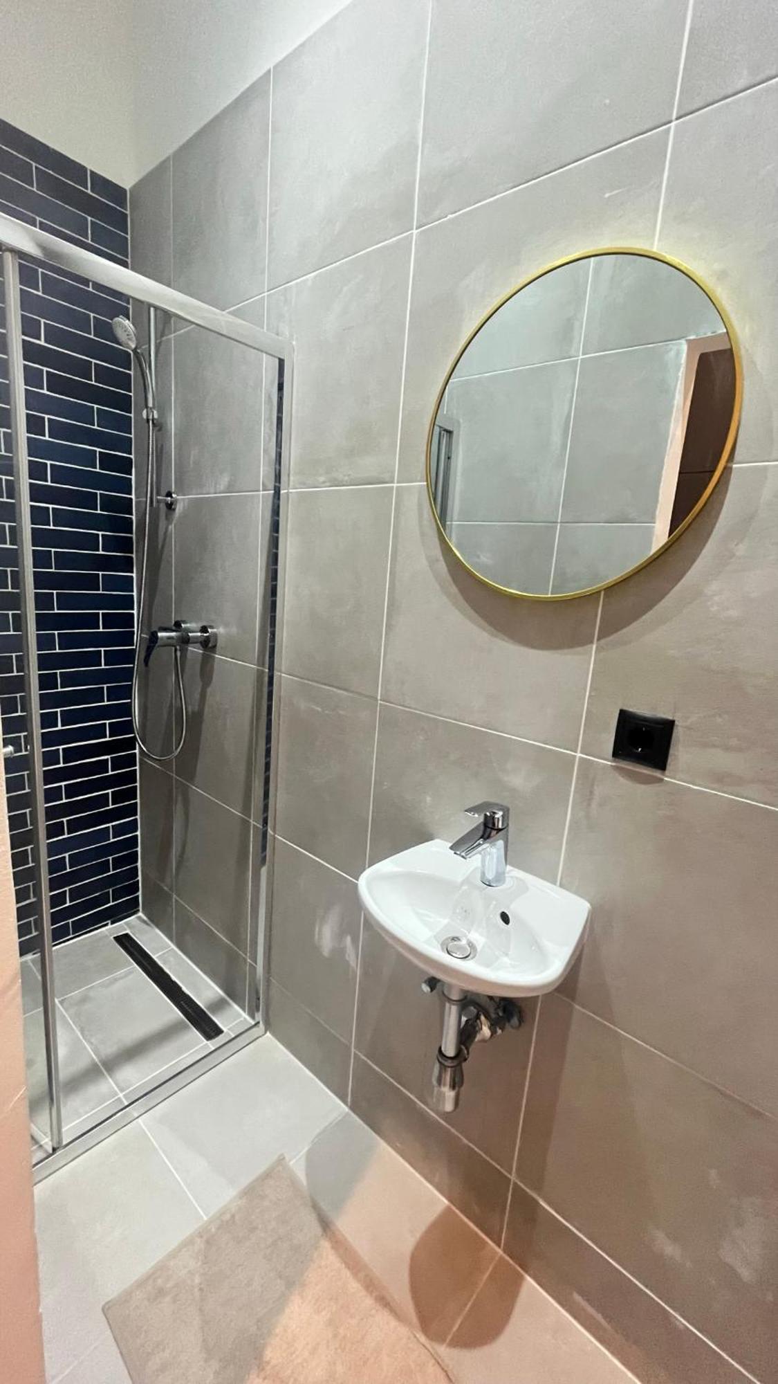 וינה K&K Apartment Near Hauptbahnhof - Kingsize Bed מראה חיצוני תמונה